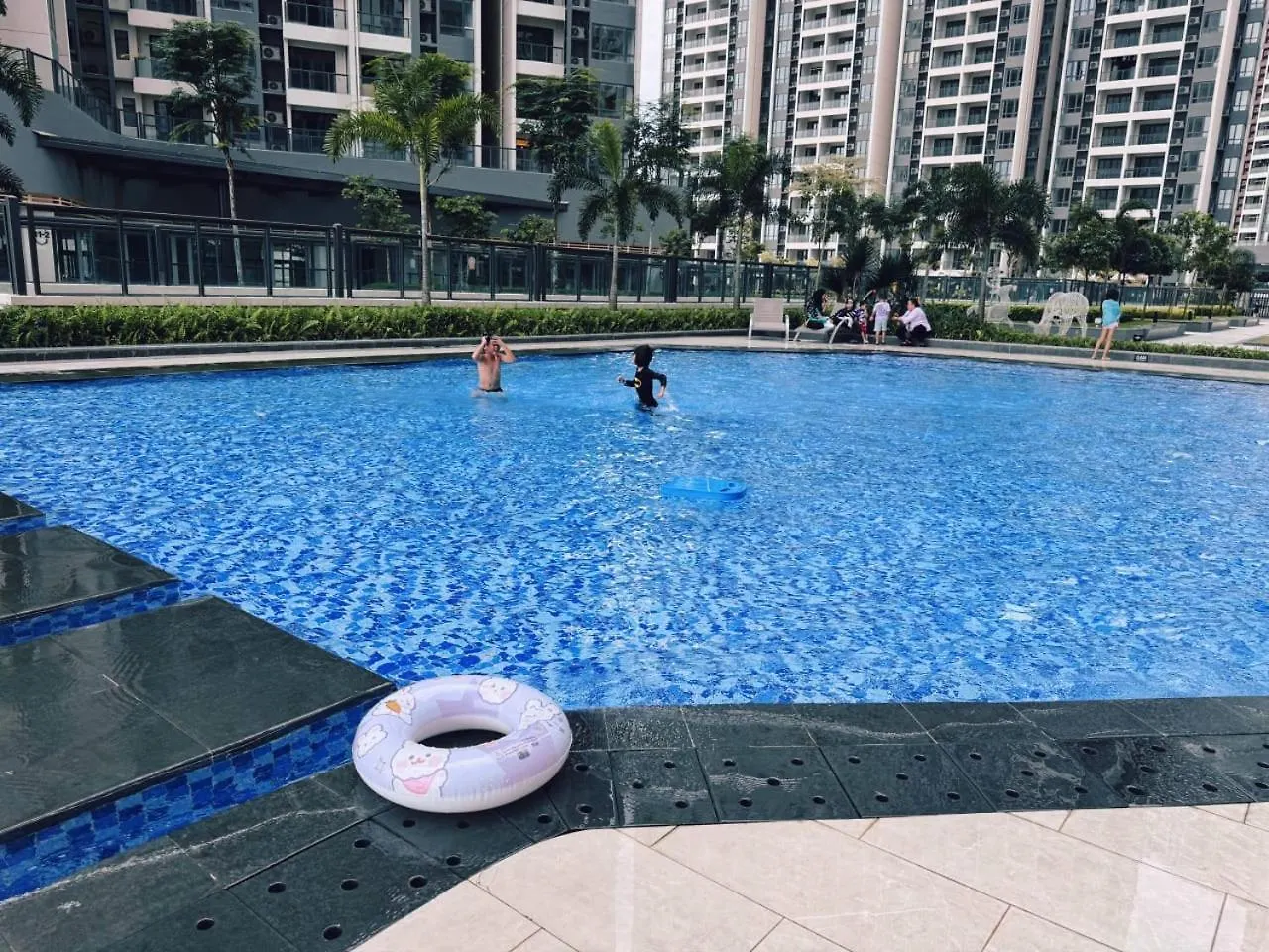 The Bess Hotel Tokyo Is Located Adjacent To Singapore And Offers Sea Views It Is A Three Bedroom Family Business Smart Room With Sea Views In Princess Bay Johor Bahru Malaysia