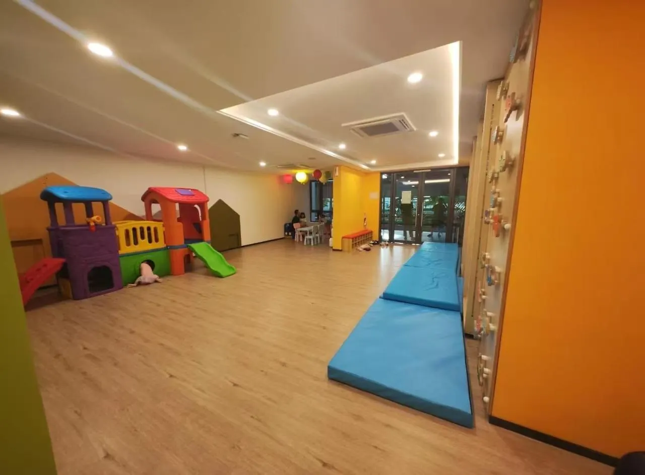 Apartmán The Bess Hotel Tokyo Is Located Adjacent To Singapore And Offers Sea Views It Is A Three Bedroom Family Business Smart Room With Sea Views In Princess Bay Johor Bahru Malajsie