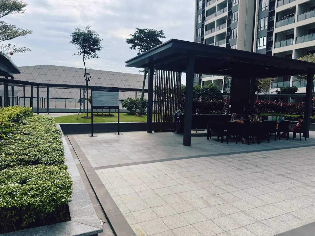 The Bess Hotel Tokyo Is Located Adjacent To Singapore And Offers Sea Views It Is A Three Bedroom Family Business Smart Room With Sea Views In Princess Bay Johor Bahru 0*,