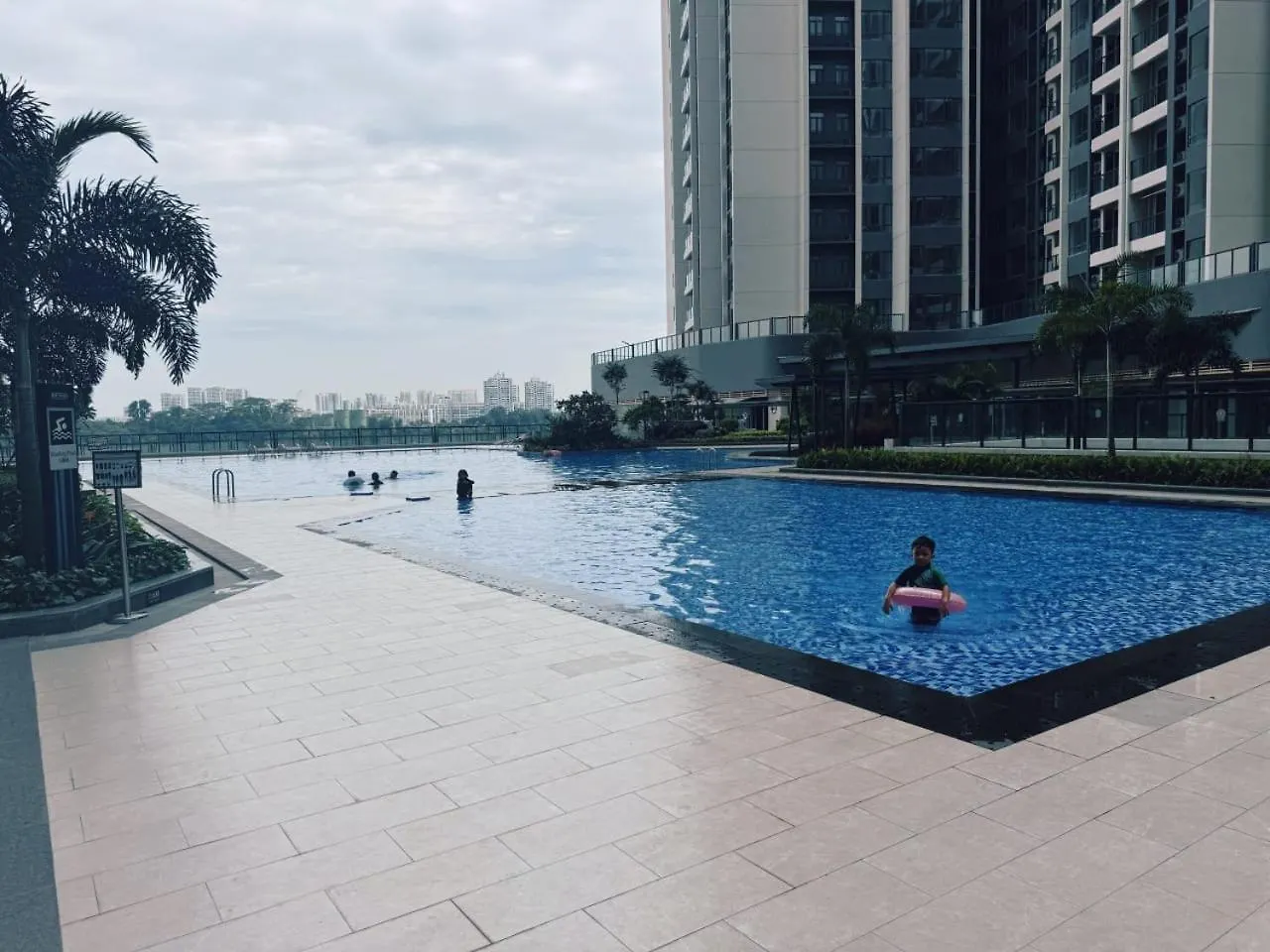 Apartmán The Bess Hotel Tokyo Is Located Adjacent To Singapore And Offers Sea Views It Is A Three Bedroom Family Business Smart Room With Sea Views In Princess Bay Johor Bahru